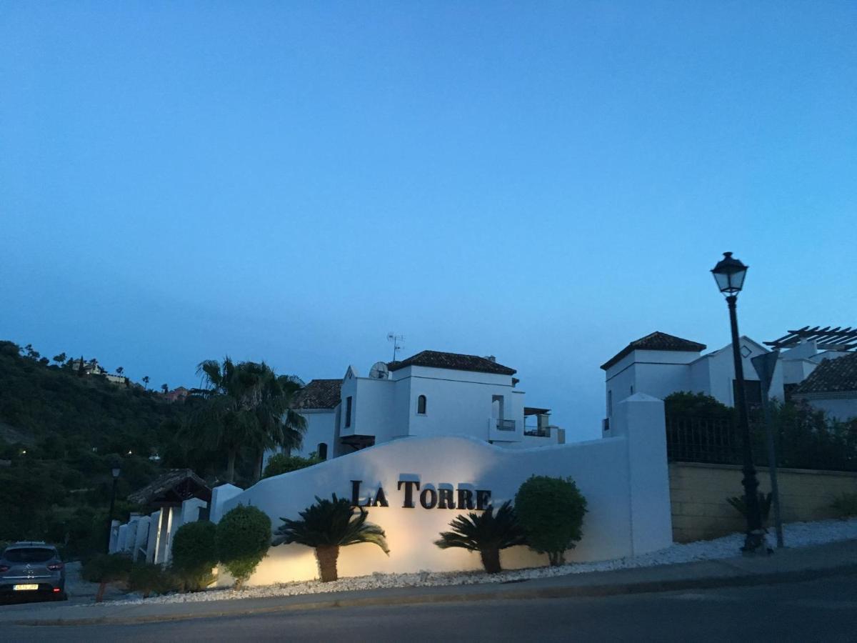 Penthouse Los Arqueros Golf Бенахавис Экстерьер фото