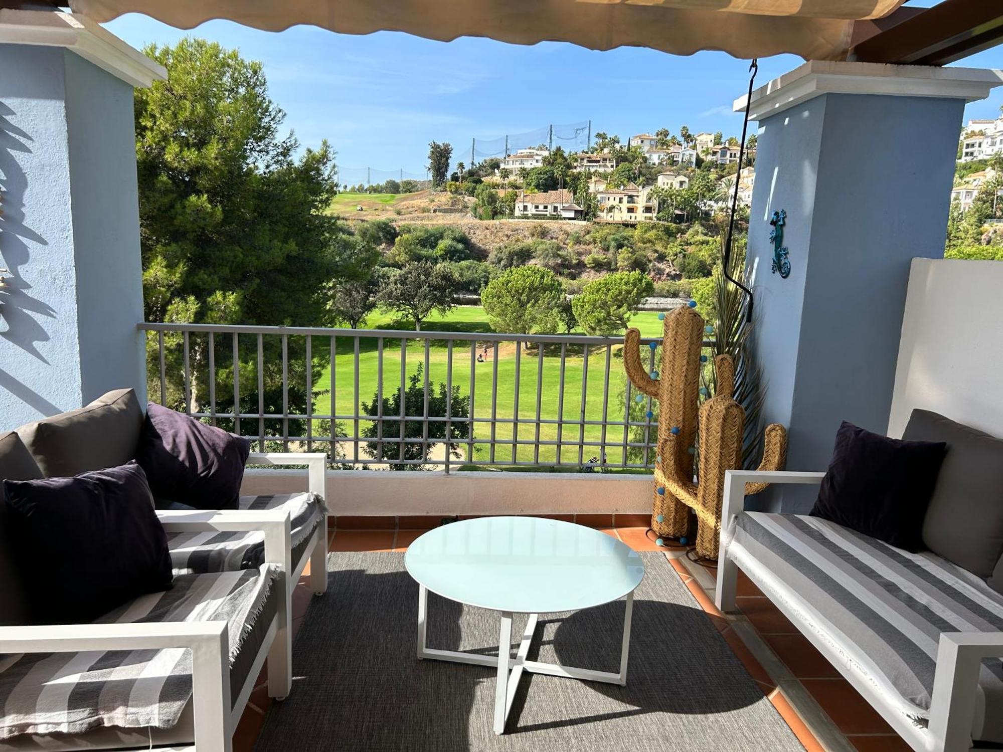 Penthouse Los Arqueros Golf Бенахавис Экстерьер фото
